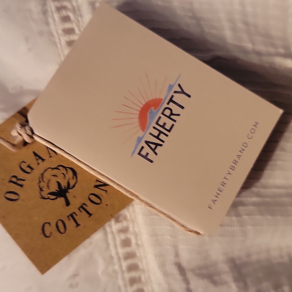 Faherty Cream Button-Down Ruffle Collar Blouse - Picture 9 of 12